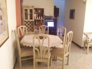         ANGEL PINTON Apartamento en Venta en Avenida Goajira en Maracaibo C&oacute;digo: 11-6122 No.4