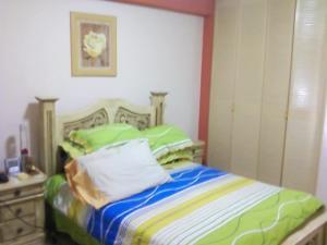         ANGEL PINTON Apartamento en Venta en Avenida Goajira en Maracaibo C&oacute;digo: 11-6122 No.7