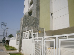 CARMIÑA & ASOCIADOS Apartamentos En Alquiler En Maracaibo - Las Delicias Código FLEX: 11-6156