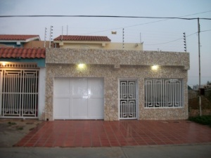 Townhouse / Alquiler / Ciudad Ojeda / Rio Blanco / FLEXMLS-11-6194