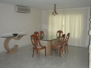 NATALIA RONDON Casa En Venta En Valencia - Trigal Norte C&oacute;digo FLEX: 11-5397 No.2