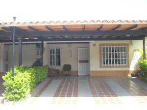 LISETH GONZALEZ Casa Venta Valencia San Diego FLEXMLS-11-6236