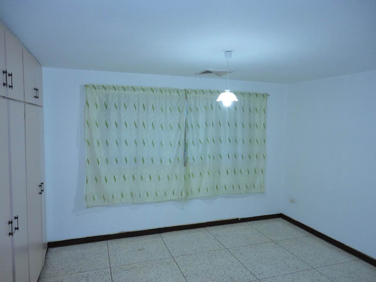 ANGEL PINTON Casa en Venta en La California en Maracaibo Código: 11-6262 No.8