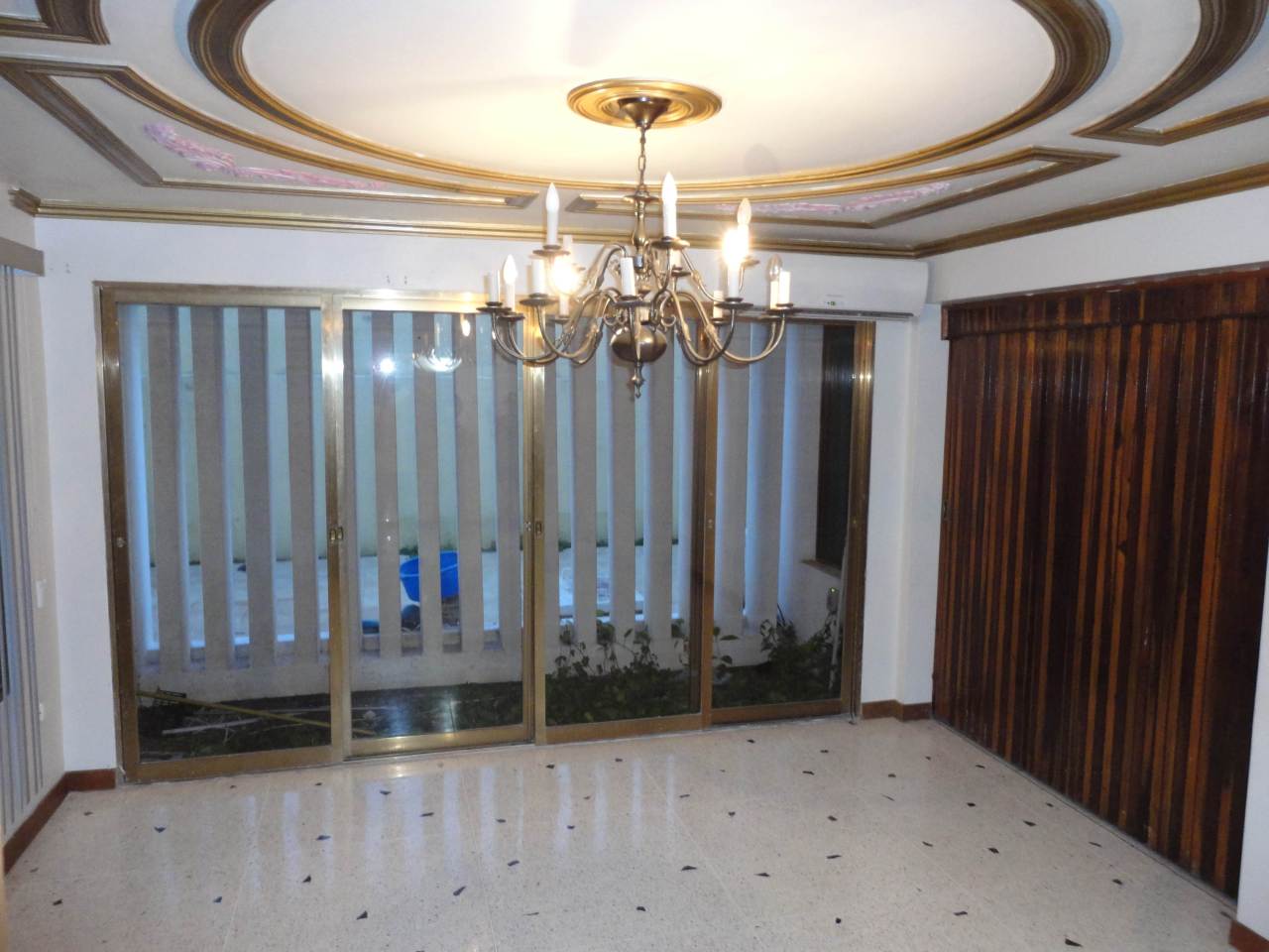 ANGEL PINTON Casa en Venta en La California en Maracaibo Código: 11-6262 No.1