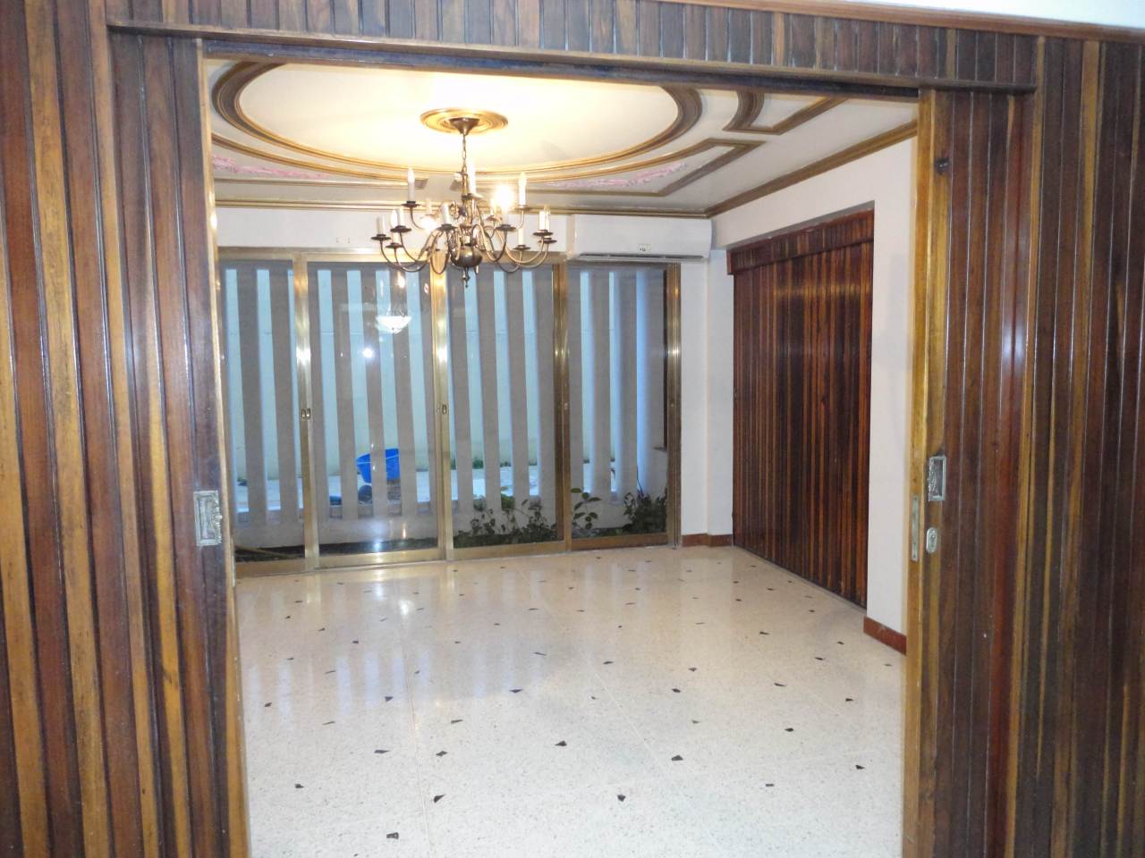 ANGEL PINTON Casa en Venta en La California en Maracaibo Código: 11-6262 No.3