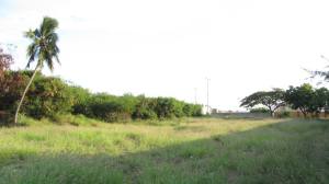 URDANETAYRODRIGUEZ Terrenos Industrial En Venta En Maracaibo - Lago Mar Beach
