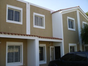 FRANQUICIA MASTER COLOMBIA Townhouse en Venta en Zona Norte en Maracaibo Código: 11-6445 No.2