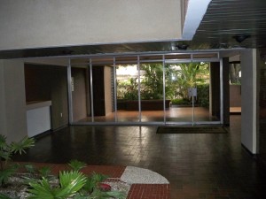 FRANQUICIA MASTER COLOMBIA Apartamento en Alquiler en La Viña en Valencia Código: 11-6499 No.2