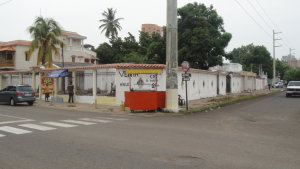 URDANETAYRODRIGUEZ Terreno Comercial En Venta En Maracaibo - Tierra Negra Código FLEX: 11-6573 No.2