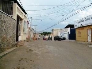JUSMERI ESPINA Galpon - Deposito En Venta En Maracaibo - Belloso C&oacute;digo FLEX: 11-6621 No.2