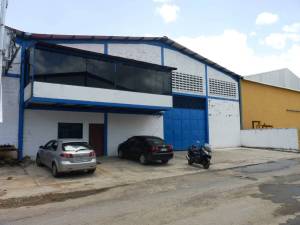EILEEN CASTILLO Galpon - Deposito Venta La Victoria Zona Industrial  La Chapa FLEXMLS-11-6689