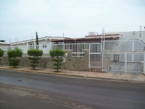 JUSMERI ESPINA Casa Venta Maracaibo Rosal Sur FLEXMLS-11-6704