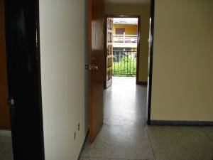 MARIA ALBA GIORDANO Casa En Venta En Valencia - Los Nisperos C&oacute;digo FLEX: 11-6708 No.2