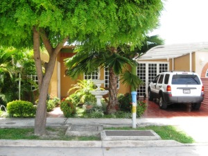 EILEEN CASTILLO Casa En Venta En Maracay - Araguama Country Código FLEX: 11-6712 No.6