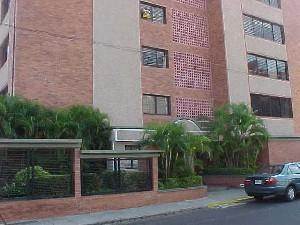 CARMI�A & ASOCIADOS Apartamento En Venta En Maracaibo - La Lago C&oacute;digo FLEX: 11-6726