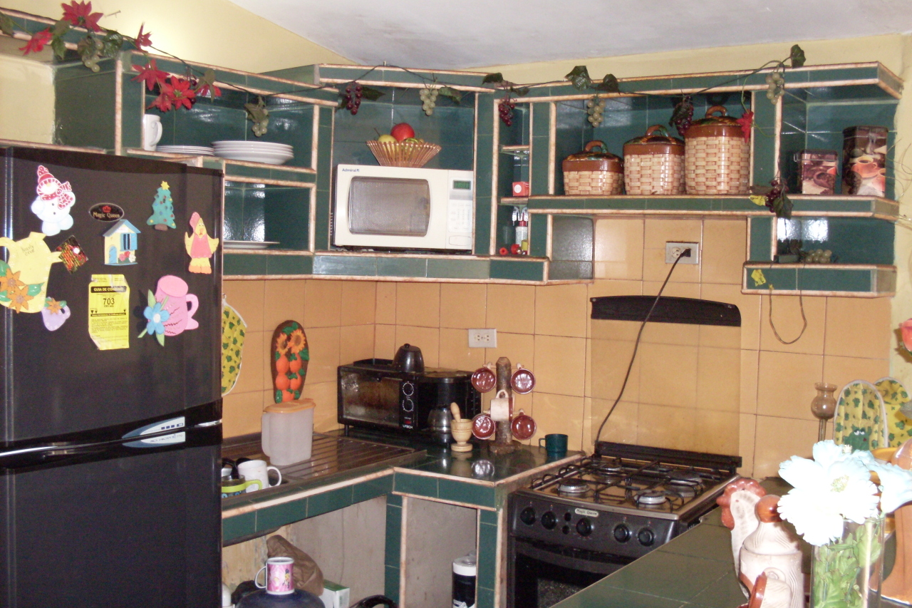 ANGEL PINTON Casa en Venta en Kilometro 4 en Maracaibo Código: 11-6740 No.2