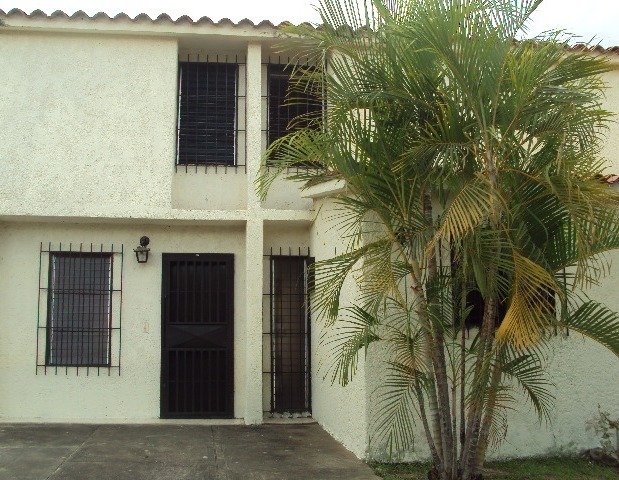         ANGEL PINTON Townhouse en Venta en Las Brisas en Cua C&oacute;digo: 11-6440 No.3