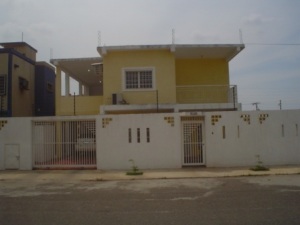 URDANETAYRODRIGUEZ Casa Venta Maracaibo Cumbres de Maracaibo FLEXMLS-11-7033