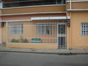 EILEEN CASTILLO Apartamento Venta Maracay Las Acacias FLEXMLS-11-7083