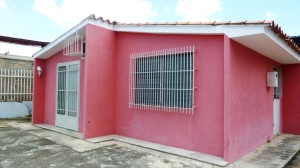 MARIA ALBA GIORDANO Casa En Venta En Municipio Los Guayos - Paraparal C&oacute;digo FLEX: 11-7108 No.0