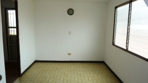 MARIA ALBA GIORDANO Casa En Venta En Municipio Los Guayos - Paraparal C&oacute;digo FLEX: 11-7108 No.9