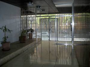 ROSAURA ISLA Apartamento En Venta En Valencia - Avenida Bolivar Norte C&oacute;digo FLEX: 11-7181 No.1