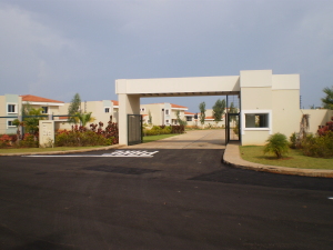 MARGARITA ESCALANTE Townhouse Venta Maracaibo Avenida Milagro Norte FLEXMLS-11-7235