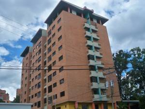 MARIA ALBA GIORDANO Apartamento En Venta En Valencia - Agua Blanca C&oacute;digo FLEX: 11-7243