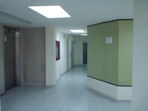 ERNESTO JIMENEZ Edificio En Venta En Caracas - Chacao C&oacute;digo FLEX: 11-6737 No.2