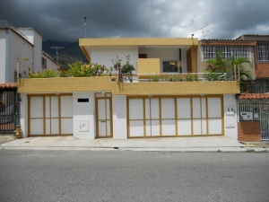 WILFREDO ENRIQUE BAZAN Casa Venta Caracas El Marques FLEXMLS-11-7388