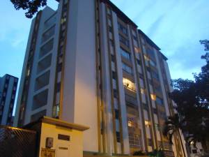 SORVELY SANCHEZ Apartamento En Venta En Valencia - La Trigaleña C&oacute;digo FLEX: 11-7483 No.2