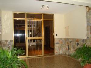 SORVELY SANCHEZ Apartamento En Venta En Valencia - La Trigaleña C&oacute;digo FLEX: 11-7483 No.4