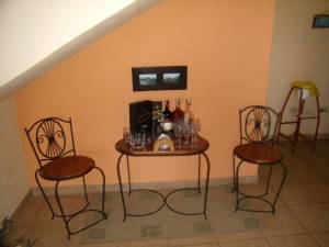 Area del bar. Otra vista