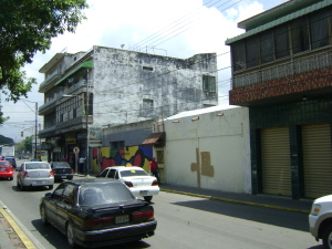 EILEEN CASTILLO Local Comercial En Venta En Maracay - Avenida Bermudez C&oacute;digo FLEX: 11-7523 No.4