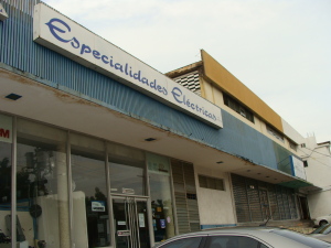 URDANETAYRODRIGUEZ Edificio En Venta En Maracaibo - Avenida Bella Vista Código FLEX: 11-7534 No.1