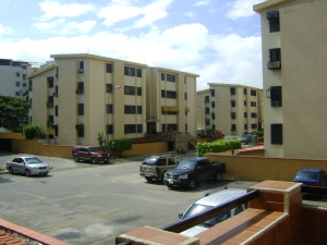 OSMAR GOMEZ Apartamento En Venta En Maracay - Base Aragua C&oacute;digo FLEX: 11-7575 No.2