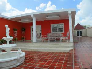 URDANETAYRODRIGUEZ Casa En Venta En Maracaibo - Cumbres de Maracaibo Código FLEX: 11-7626 No.2