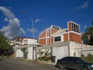 MARIA ALBA GIORDANO Casa En Venta En Valencia - Altos de Guataparo C&oacute;digo FLEX: 11-7660 No.1