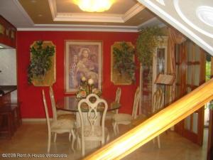 JUSMERI ESPINA Townhouse Venta Maracaibo Doral Norte FLEXMLS-11-7735