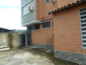 MARIA ALBA GIORDANO Apartamento En Venta En Valencia - Guaparo C&oacute;digo FLEX: 11-7742 No.4