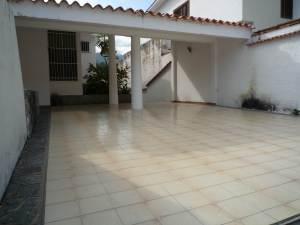 EILEEN CASTILLO Casa En Venta En Maracay - El Castaño (Zona Privada) C&oacute;digo FLEX: 11-7784