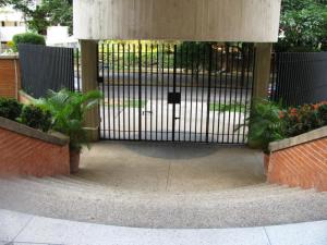 LISETH GONZALEZ Apartamento Venta Valencia Valles de Camoruco FLEXMLS-11-7782