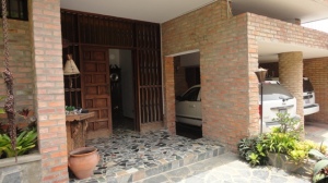 ARIADNA BOUQUETT MORENO Casa Venta Caracas Colinas de Los Ruices FLEXMLS-11-7802