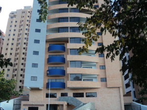 CELESTE BELLO RIF V-04170295-4 Apartamento En Venta En Valencia - La Trigaleña C&oacute;digo FLEX: 11-7926