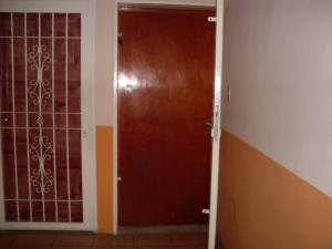 RENT-A-HOUSE ARAGUA Apartamento En Venta En Maracay - La Morita C&oacute;digo FLEX: 11-7939 No.2