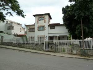 INMOBILIRIA CCCT Casa En Venta En Caracas - Altamira C&oacute;digo FLEX: 11-7974 No.0