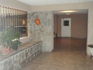SORVELY SANCHEZ Apartamento Venta Valencia Las Chimeneas FLEXMLS-11-8018