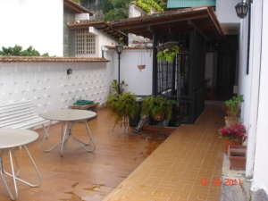 ALO INMUEBLES 2009, C.A. Casa En Venta En Caracas - Cumbres de Curumo <br/>C&oacute;digo FLEX: 11-8020 No.2