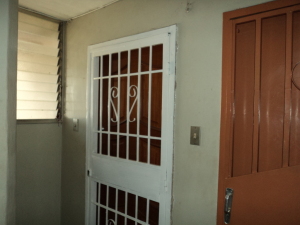 DAHYANA LUGO V-09650795-6 Apartamento En Venta En Maracay - El Centro C&oacute;digo FLEX: 11-8061 No.5