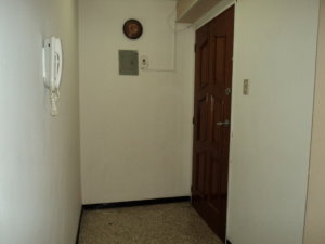 DAHYANA LUGO V-09650795-6 Apartamento En Venta En Maracay - El Centro C&oacute;digo FLEX: 11-8061 No.6